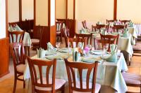 Restaurace v ubytování Хотел Кипарис, Враца