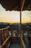 Ein Balkon oder eine Terrasse in der Unterkunft Hanok Stay Seowa