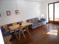 Posedenie v ubytovaní Casa Vacanze Villa Elena