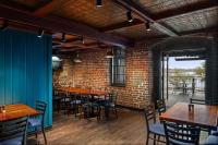 Restaurace v ubytování River Street Inn