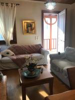 Posedenie v ubytovaní Bella's Rustic Suites