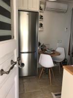 Kuchyňa alebo kuchynka v ubytovaní Bella's Rustic Suites