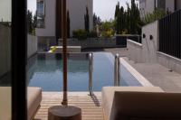 Bazén v ubytování Greenvale Park Villas by Coastalbliss nebo v jeho okolí