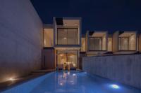 Bazén v ubytování Greenvale Park Villas by Coastalbliss nebo v jeho okolí