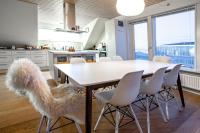 Ilulissat Stay - 4-bedroom villa with sea view and hot tubの見取り図または間取り図
