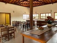 En restaurant eller et andet spisested på Pousada Fazenda do Engenho