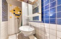 Łazienka w obiekcie Appartement charmant à Fécamp : 35 m² près des plages