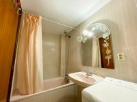 Koupelna v ubytování Apartamentos Jaca Ciudadela 3000