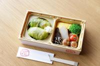 ホテルの敷地内または近くでの食事または食べ物