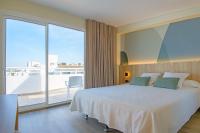 Postel nebo postele na pokoji v ubytování Hotel Best Oasis Tropical