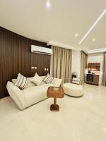 Posezení v ubytování Lux private home Sheikh zayed