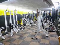 Fitness centrum a/nebo fitness zařízení v ubytování Men Only - Cozy Private Room with Shared Bathroom in Heliopolis AC 30Mbps WiFi 5G