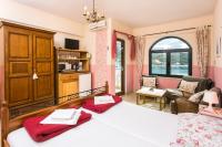 Posteľ alebo postele v izbe v ubytovaní Guest House Rajic