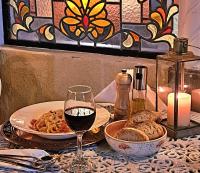 Еда / где поесть недалеко от отеля