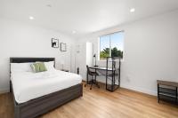 Perfect Location Near USC, 1Bedroom with Shared Accessにあるベッド