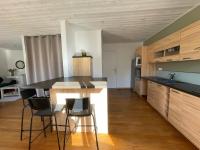 Kuchnia lub aneks kuchenny w obiekcie Le logis des Halles
