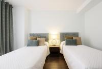 Postel nebo postele na pokoji v ubytování LUXURY New Apartment CITY CENTRE & BEACH, Alicante