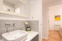 Koupelna v ubytování Renovated and Modern- 3Bd 2Bth- Anton Martin