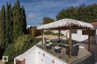 Vonkajšia záhrada v ubytovaní Villa Mima by Abahana Villas
