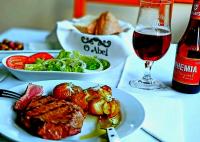 Еда / где поесть недалеко от отеля