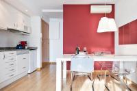 Kuchyň nebo kuchyňský kout v ubytování Luxury Apartment Barcelona