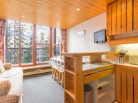 Kuchnia lub aneks kuchenny w obiekcie Duplex rénové calme 6/7 pers. avec balcon - FR-1-346-332