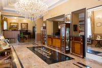 Lobby alebo recepcia v ubytovaní Palace Hotel Polom