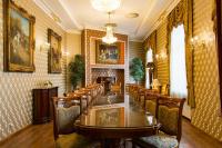 Reštaurácia alebo iné gastronomické zariadenie v ubytovaní Palace Hotel Polom