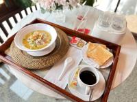 Đồ ăn tại/gần khách sạn