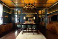 Sjónvarps- og/eða afþreyingartæki á Elmbank York, Tapestry Collection by Hilton