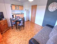 Kuchyňa alebo kuchynka v ubytovaní Apartments Miljenko