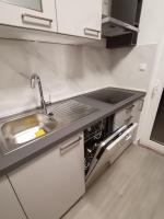 Kuchyňa alebo kuchynka v ubytovaní Apartments Miljenko