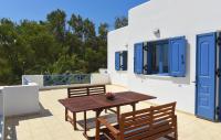 Balkón alebo terasa v ubytovaní Stunning Home In Ampela, Syros