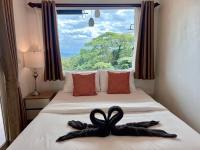 Cassandra Khaokho Resortにあるベッド