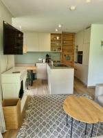 Kuchnia lub aneks kuchenny w obiekcie Johanna 2 by SMR Rauris Apartments - inc Spa and near Gondola