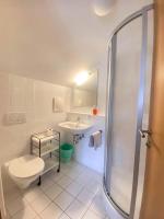 Kúpeľňa v ubytovaní Isabella 5 by SMR Rauris Apartments - inc Spa and near Gondola