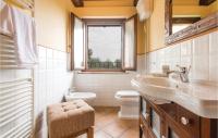 A bathroom at Villa Dei Girasoli