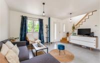 Część wypoczynkowa w obiekcie Cozy Home In Lyons-La-Forêt