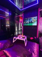 Telewizja i/lub zestaw kina domowego w obiekcie Majestic SPA