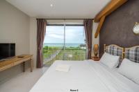 Postel nebo postele na pokoji v ubytování Venice Beach Village Hua Hin Pool Villa