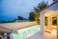 Bazén v ubytování Venice Beach Village Hua Hin Pool Villa nebo v jeho okolí