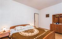 Posteľ alebo postele v izbe v ubytovaní Five-Bedroom Holiday Home In Orebic