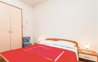 Posteľ alebo postele v izbe v ubytovaní Five-Bedroom Holiday Home In Orebic