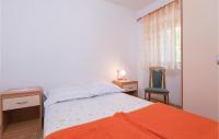 Posteľ alebo postele v izbe v ubytovaní Five-Bedroom Holiday Home In Orebic