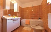 Kúpeľňa v ubytovaní Holiday Home Peresiji I