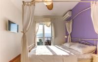 Posteľ alebo postele v izbe v ubytovaní Four-Bedroom Holiday Home In Brist