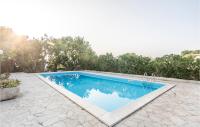 The swimming pool at or close to Nice Home In Modica With Wifi