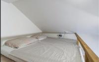 Posteľ alebo postele v izbe v ubytovaní Three-Bedroom Holiday Home In Premantura