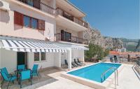 Plán poschodí v ubytovaní Six-Bedroom Holiday Home In Omis