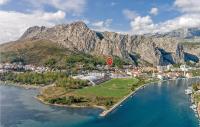 Plán poschodí v ubytovaní Six-Bedroom Holiday Home In Omis